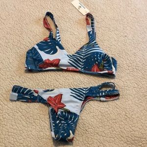 Blue and red Beachsissi bikini 👙